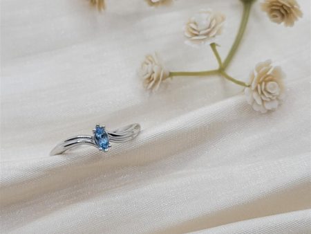 10K White Gold Fashion Aquamarine Gemstone Ring Sale