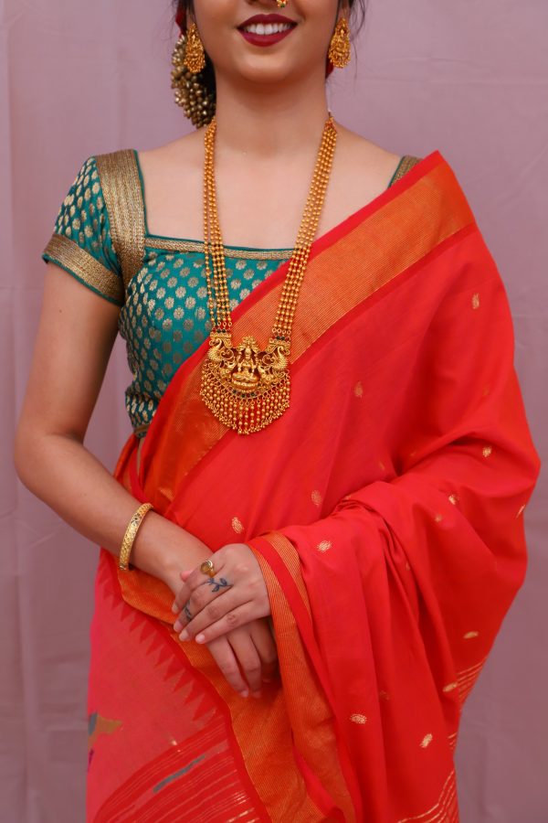 Handwoven Tomato Red & Gold Paithani Saree With Peacock Motifs For Discount