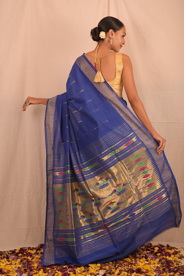 Handwoven Blue & Gold Paithani Saree With Classic Pallu Hot on Sale