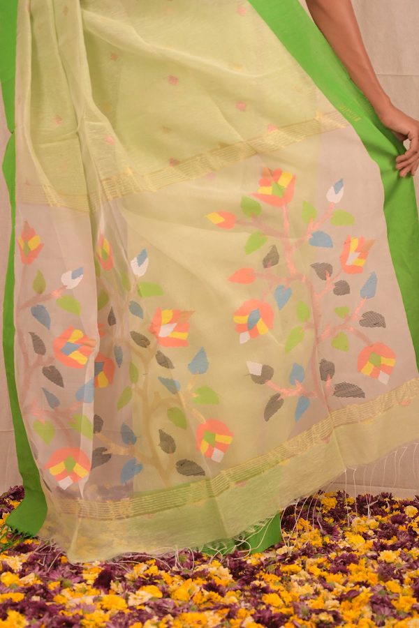 Handwoven Pastel Green Muslin Jamdani Saree Fashion